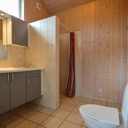 Holiday home 4 Bedroom In Romo